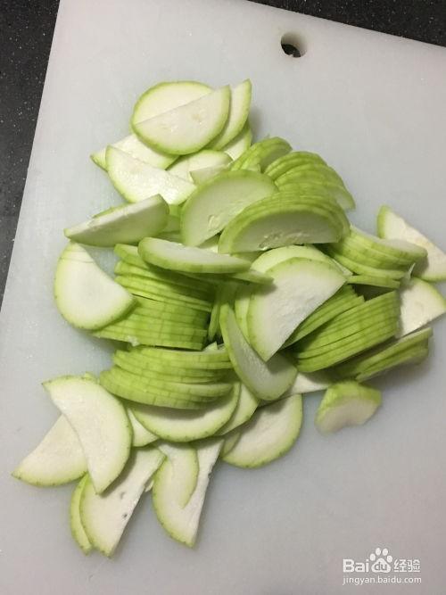 蒲瓜宜什么吃,探索蒲瓜的美食魅力