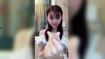 吃小玉瓜视频,视频揭秘家常美味制作过程