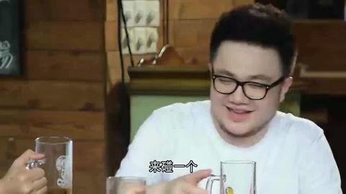 小伙吃瓜完整版,完整版事件深度解析