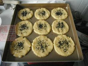 小西吃桃酥瓜,甜蜜滋味，温馨回忆