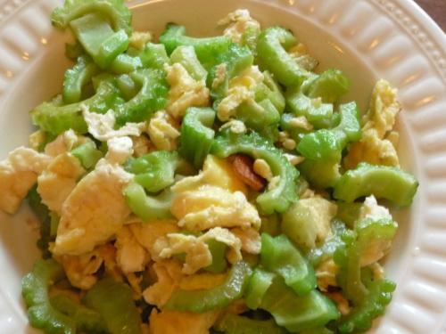 吃瓜早上做饭好吗,吃瓜时光的温馨开始